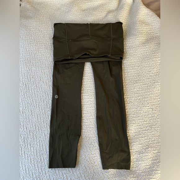Lululemon Leggings 25 inch Size 4 - Picture 2 of 3